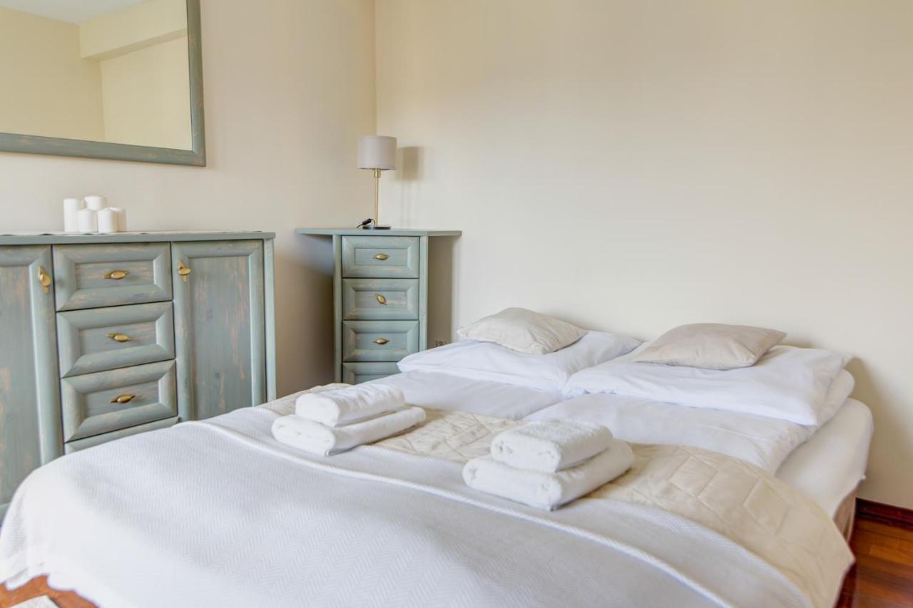 Krynica Apartamenty 100M Duzy Apartament, Salon + 3 Sypialnie Przy Deptaku Екстер'єр фото